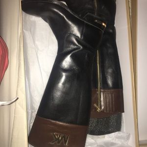 Micheal Kors boots
